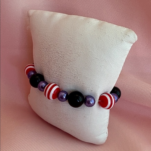 Hand Crafted Red, Purple, and Black Beaded Bracelet - Picture 1 of 9
